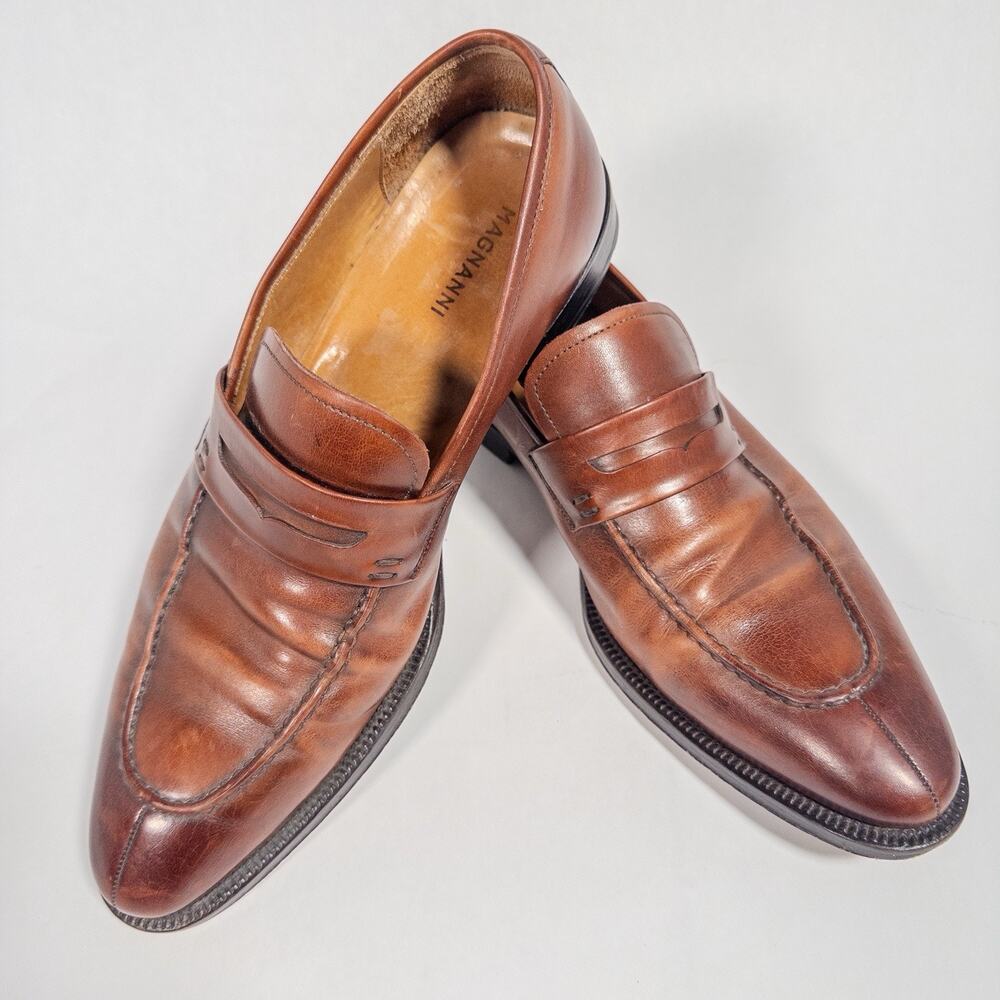 Magnanni Men’s Leather Loafer Dress Shoes 8.5 Brown